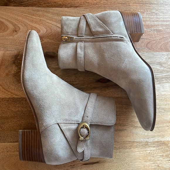 Coach Chrystie Suede Bootie | Size 7.5 | Oat - Picture 13 of 16